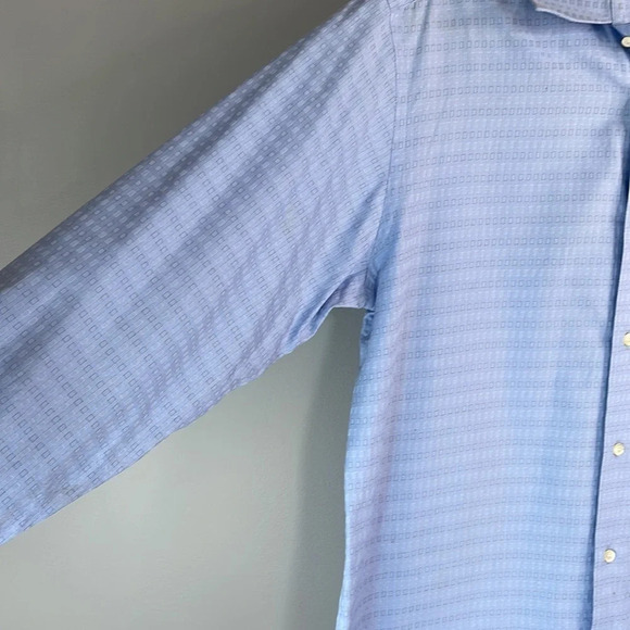 LACOSTE Mens Button Up Dress Shirt Light Blue Long Sleeve Logo Preppy 40 (M) - Picture 6 of 15